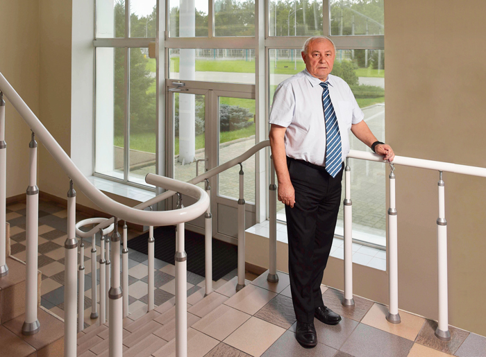 Присвоение звания "Почетный гражданин Барнаула" Герману Виктору Адольфовичу